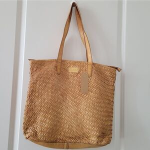 トートバッグ Patou Natural Raphia Shopper Bag With Logo Detail 22601941_52948826_1000.jpg